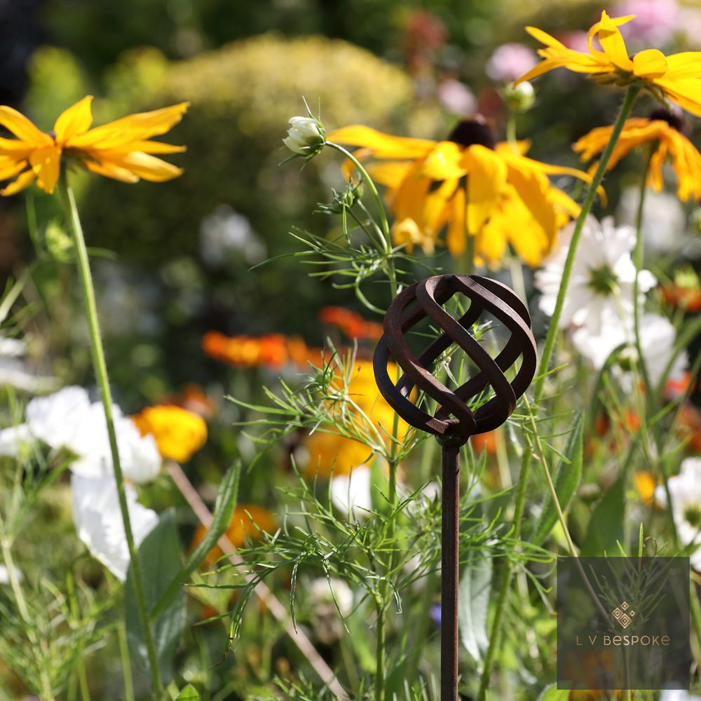 Steel Plant Support – Celtic Circle 5061098720084
